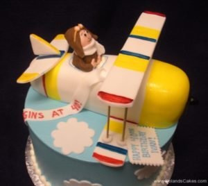 292, 40th birthday, fortieth birthday, airplane, plane, flying, figure, figures, tiered, carved, biplane, yellow, blue, white, pilot